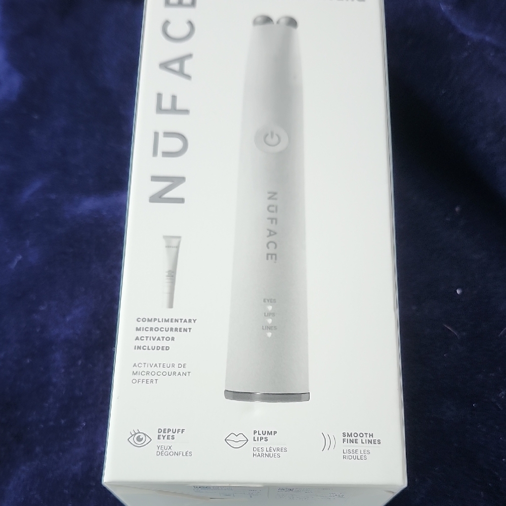 NuFACE Microcurrent Facial Toning Device in White with Silver Accents